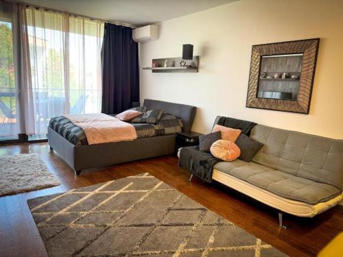 BL Yacht Club Art Apartman A20 Balatonlelle