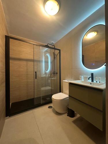 Apartamento con parking y piscina