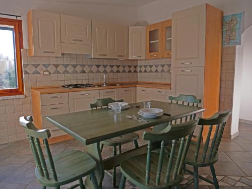 Η κουζίνα ή μικρή κουζίνα στο Residence fiorito spiaggia 300m by PortoOttioluAffitti