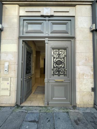 HIGHSTAY - Luxury Serviced Apartments - North Marais 2 photo 21