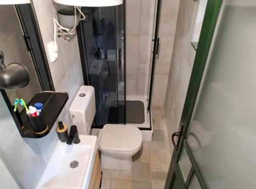 Et badeværelse på Holiday Home Saniv