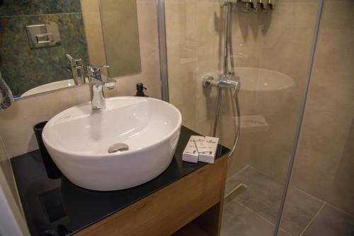 Ванная комната в Huzur Apart Hotel