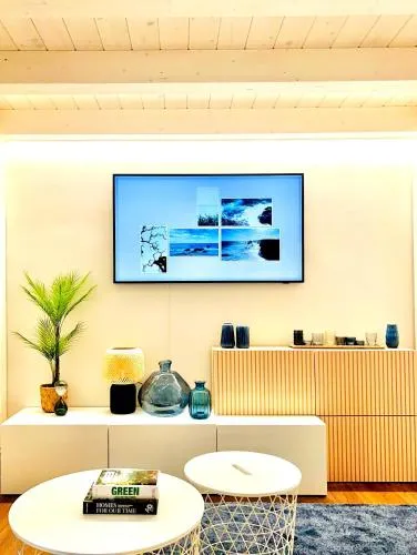Tarra Luxury Suite photo 27