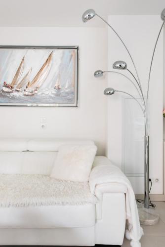 Luxueux appartement proche de la Croisette avec grande terrasse aménagée