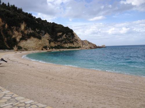 Gallery image of Green View Apartments in Agios Nikitas