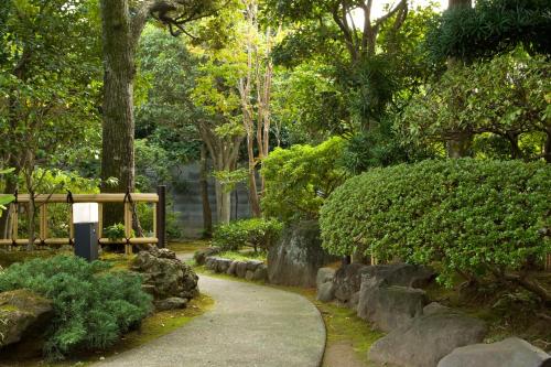 A garden outside Hanare Kitaoka