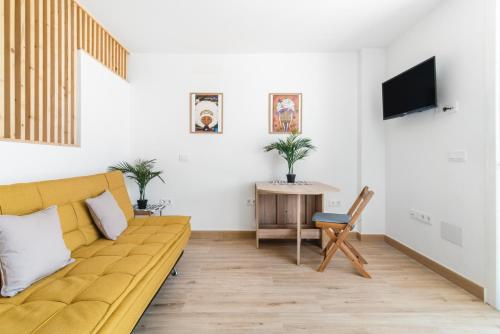 Home2Book Cozy Seaside Apt Las Canteras Beach