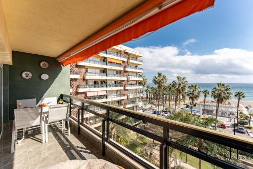 1st Line from the Beach, Views, Pool, Parking