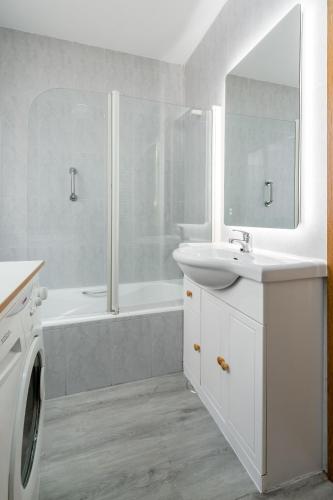 Charming Studio Avenida América – Studio for 3