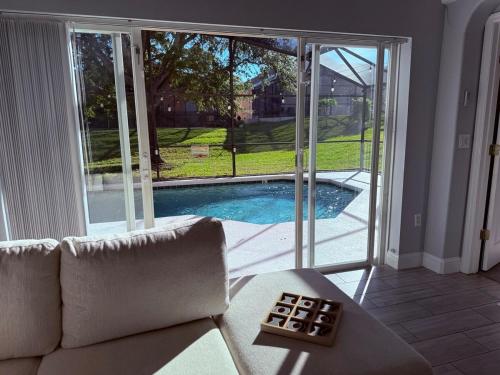 Private pool home, a hop away from Private pool home, a hop away from the Theme Parks photo 9