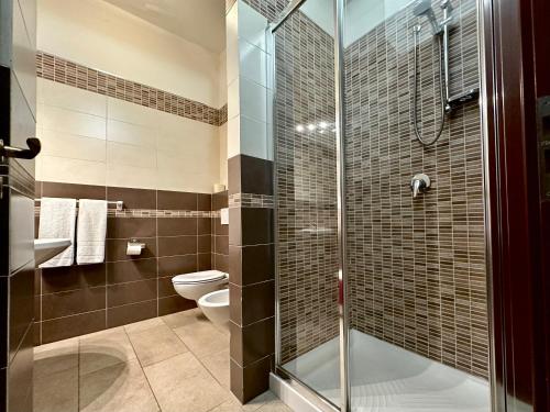 Un baño de Hotel Soleado