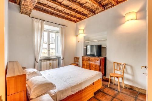 Foto Flat with Lovely Views near Piazza Navona 1