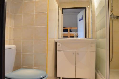Koupelna v ubytování SP320-619 Appartement 2 pièces SAINT PIERRE LA MER
