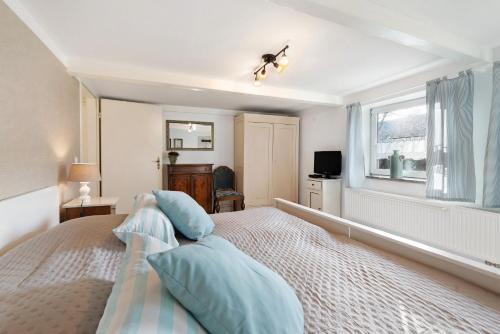 Μια τηλεόραση ή/και κέντρο ψυχαγωγίας στο Room 24