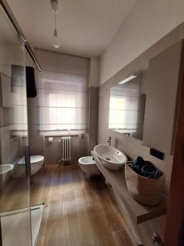 Ένα μπάνιο στο B&B Adelina