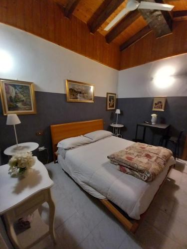 Postel nebo postele na pokoji v ubytování intero alloggio 2 camere matrimoniali