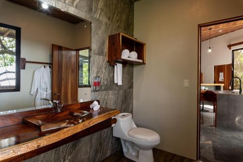 Bagno di Finca Sunset Monteverde