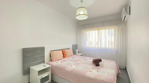 Quarteira Frente Praia II by HomeSlow Rentals