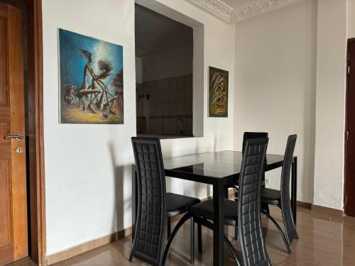 Galeriebild der Unterkunft Appartements modernes, Wifi, TV - Yaoundé, Omnisports in Jaunde