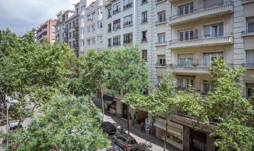 Apartamento de cuatro dormitorios en Calle Aribau You Stylish Apartments