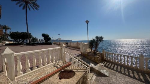 Exclusivas vistas al Mar Mediterraneo con terraza By Turihome