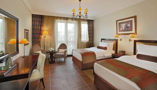 Arabian Ranches Golf Club Image