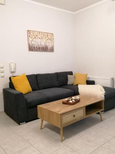 ROBERT's Flat in Nafplio Town Centre