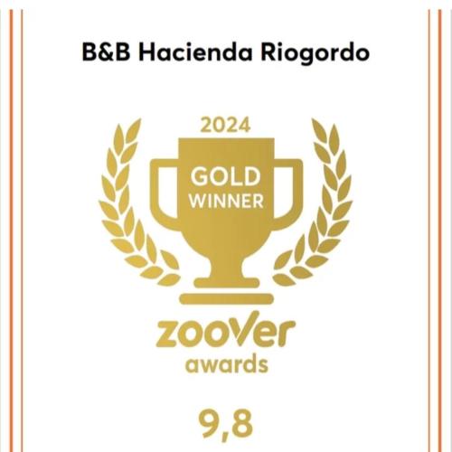 Een certificaat, prijs of ander document dat getoond wordt bij Hacienda Riogordo