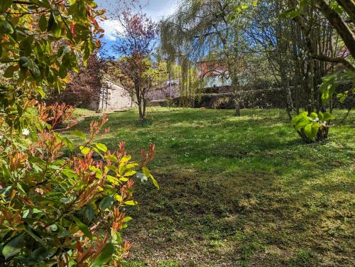 Gallery image of Un Jardin Secret in Yzeron