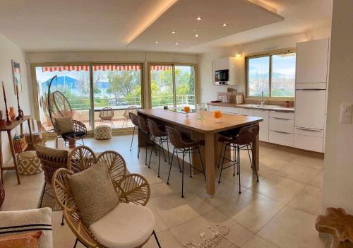 Luxueux appartement vue mer