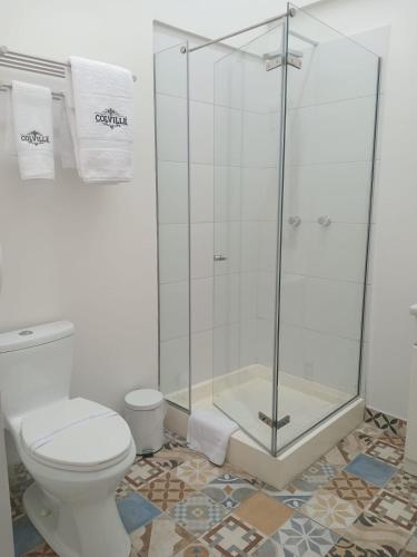ห้องน้ำของ Colville Hospedaje, a 1 cuadra de la plaza mayor de lima