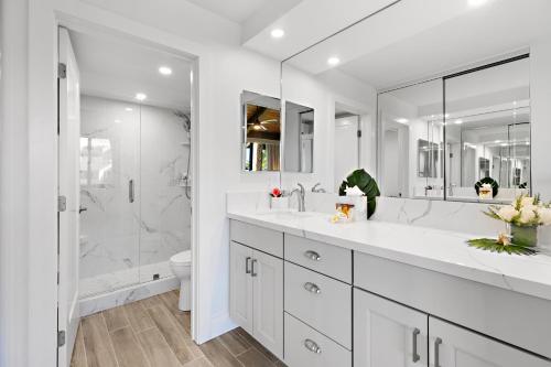 Un baño de Papakea G405