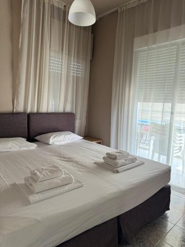 Gambar di galeri bagi Laki Hotel di Nea Plagia