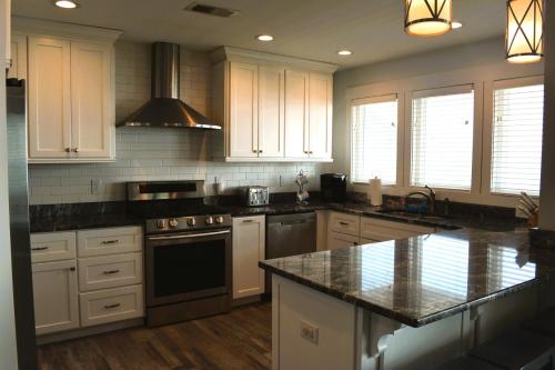 Kuchyň nebo kuchyňský kout v ubytování Nautilus Home