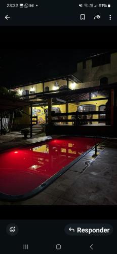 Bazén v ubytování Casa Barra Mar nebo v jeho okolí