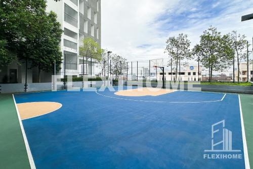 Tenis dan/atau kemudahan skuasy di Cozy and Spacious 2 Bedroom, Family Home Cybersquare 21 Cyberjaya, Flexihome-MY atau berdekatan