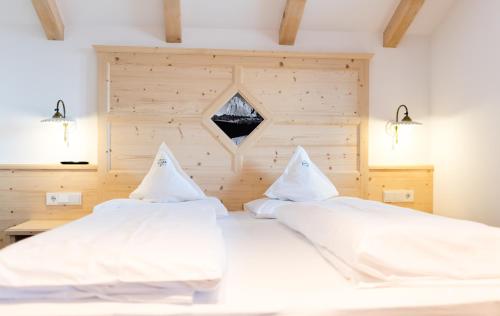 Postel nebo postele na pokoji v ubytování Hotel Alaska