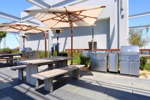 Gallery image of Soma 1br w gym yoga nr tech companies SFO-1473 in San Francisco