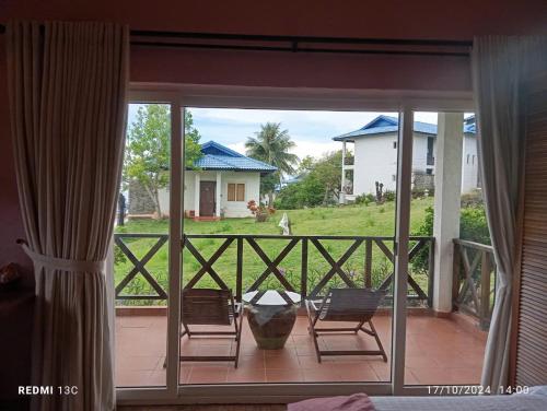 Un balcón o terraza de Melon Resort & Pickleball Club Mũi Né