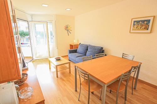 LITORAL COSTA DORADA - REGUERAL Only Families