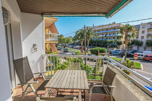 LITORAL COSTA DORADA - REGUERAL Only Families