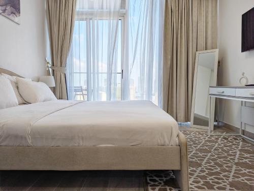 Fully Furnished Cozy Studio at JVC Dubai, Short Drive to Dubai Marina, JBR, Downtown Dubai