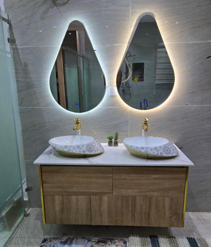Gallery image of Kingsgate Luxury Suites in Asese