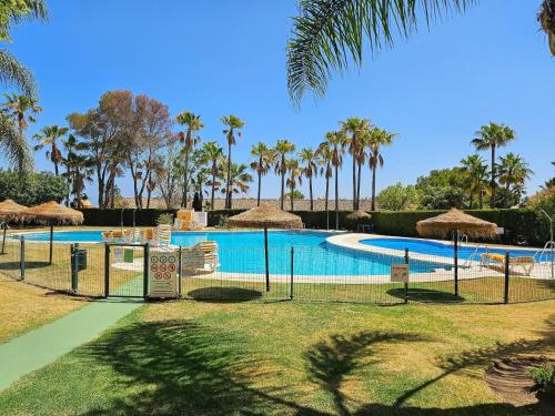 3 bedroom penthouse apartment in Calahonda