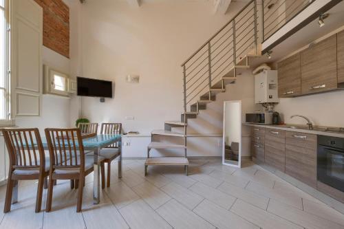 Signoria Square Apartment