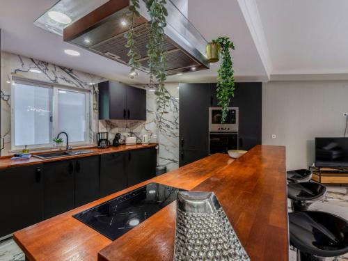 Apartment T2 Cassias VIP Properties by Interhome