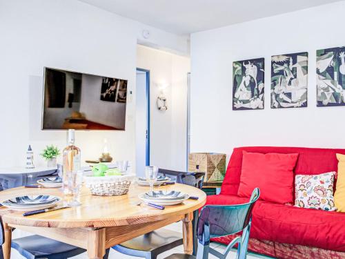 Apartment Les Plages by Interhome