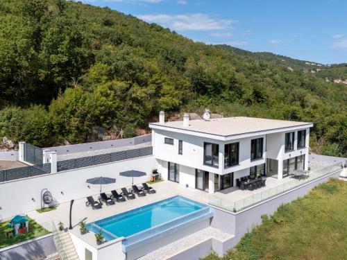 Πισίνα στο ή κοντά στο Villa Gabi by Interhome