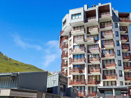 Apartment Le Curling B - Val Claret-43 by Interhome