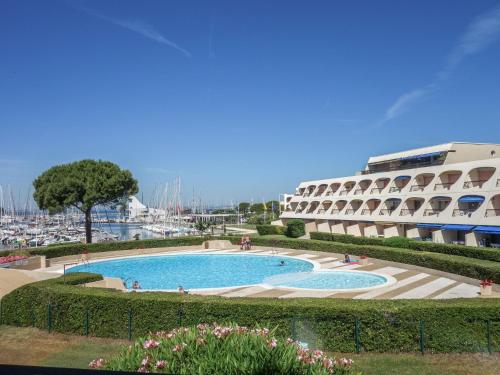 Studio Escale Port-5 by Interhome